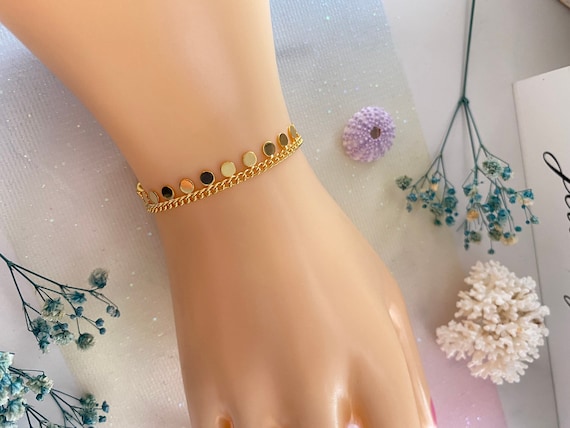 Buy Antique Kundan Bracelet For Ladies Online – Gehna Shop