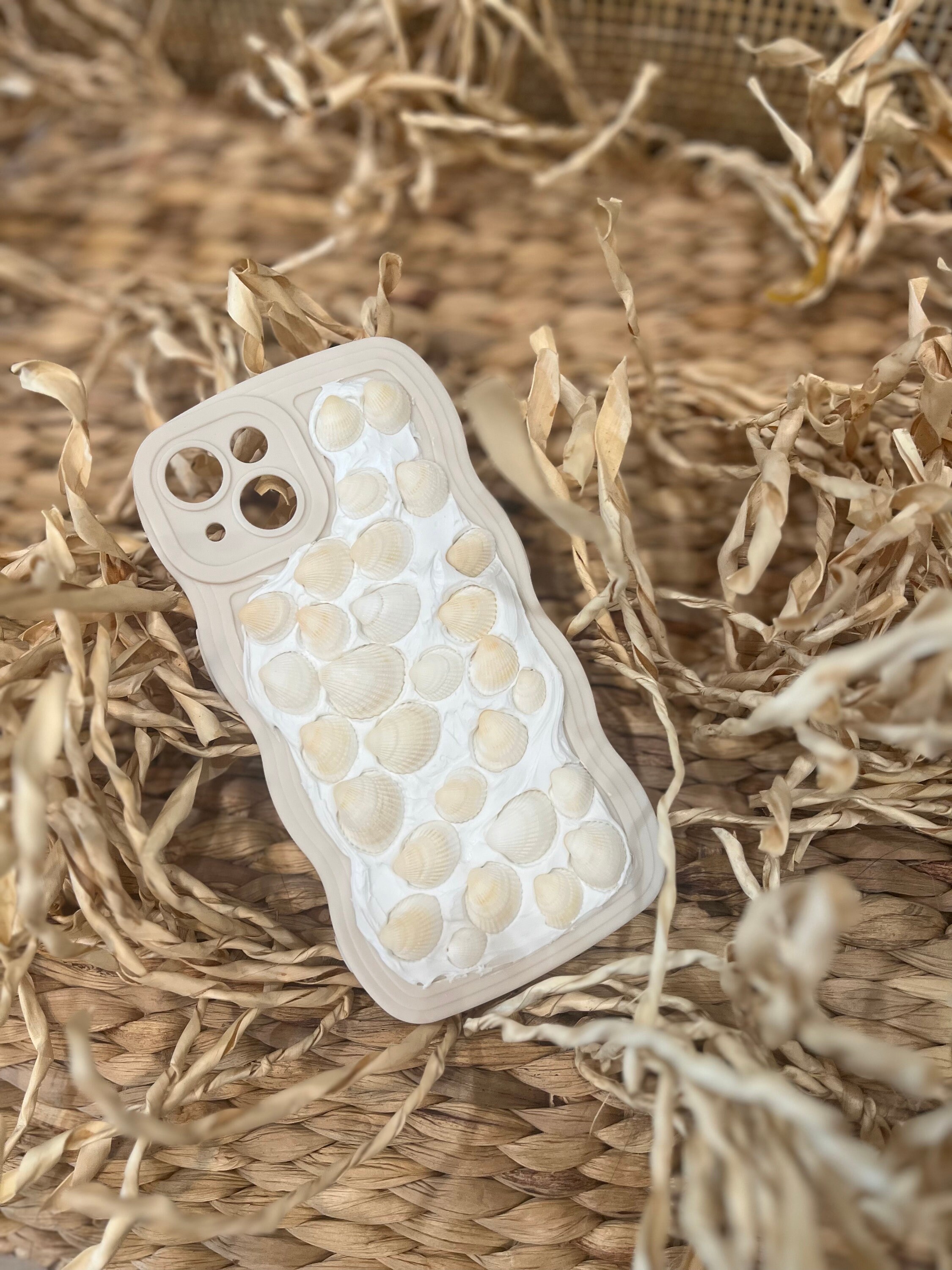 Memor Decoden Sea Shell Handmade Phone Case | Coastal Themed | Handcrafted Mosaic Sea Shell Cream Case for iPhone 14