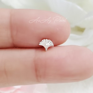 20G, Shell Pearl 925 SILVER Cartilage, Sterling Silver Helix, Conch, Ear lobe