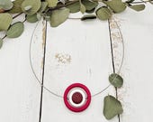 minimalistisches Statement Collier mit Polarisrahmen, Sterlingsilber Ring und Spiralperle