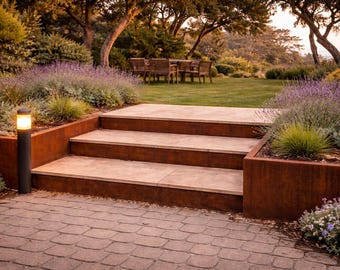 コルテン鋼製階段ライザー – 景観を格上げするモダンな屋外階段