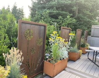 Custom Metal Privacy Screen: Outdoor Wall Art Panel (30"x60")