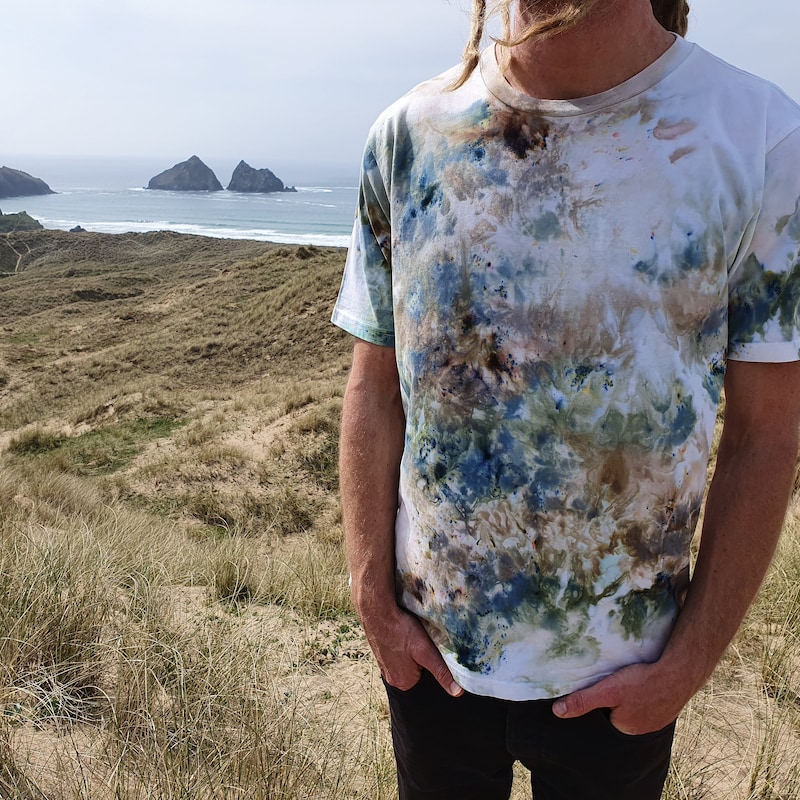 mens tie dye clothing