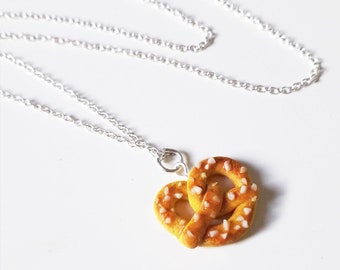 Pendant necklace pendant woman girl gourmet jewel food easter alsace pretzels polymer clay fimo