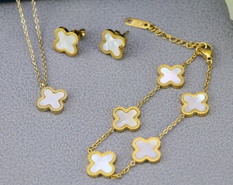 #11663 Clover Necklace and Earring Set #11663 Clover Necklace and Earring Set