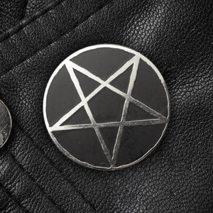 Pentagram Enamel Pin | Goth Gothic Gift Wiccan Occult Magick Halloween Spooky