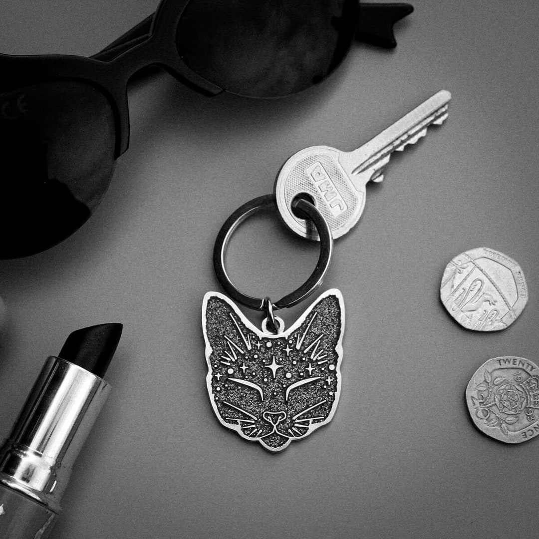 Cosmic Cat Keyring | Black Glitter Key Chain Occult Goth Gothic Black ...