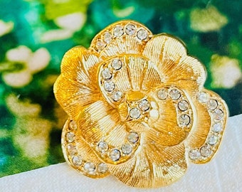 Christian Dior ♡ Vintage ♡ broach Christian Dior Brooch Pin badge Gold Logo Rhinestone Vintage