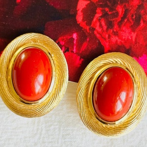 Christian Dior Vintage 1980s Textured Large Ruby Red Oval Cabochon Clip Earrings, Mom, Y2K, Girl, Wife, Anniversary, Wedding, Birthday Gift
