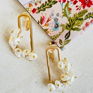 Cluster natürliche weiße unregelmäßige Perlen Blumen-Rechteck-elegante Ohrringe, Gold, Mutter, Mädchen, Frau, Y2K, ihn, Männer, Jahrestag, Geburtstagsgeschenk