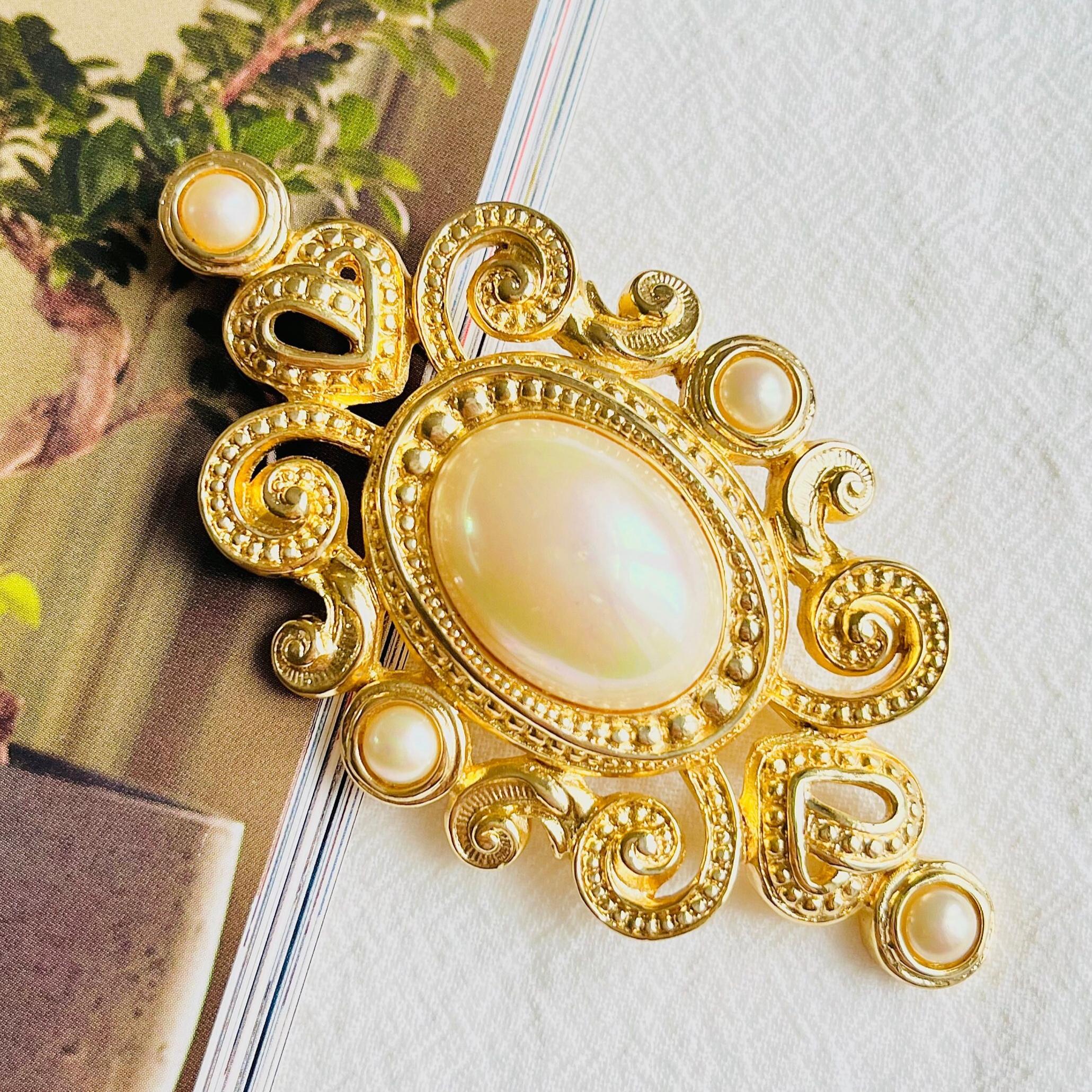 Christian Dior Vintage Baroque Huge Oval Circle Pearl Carving