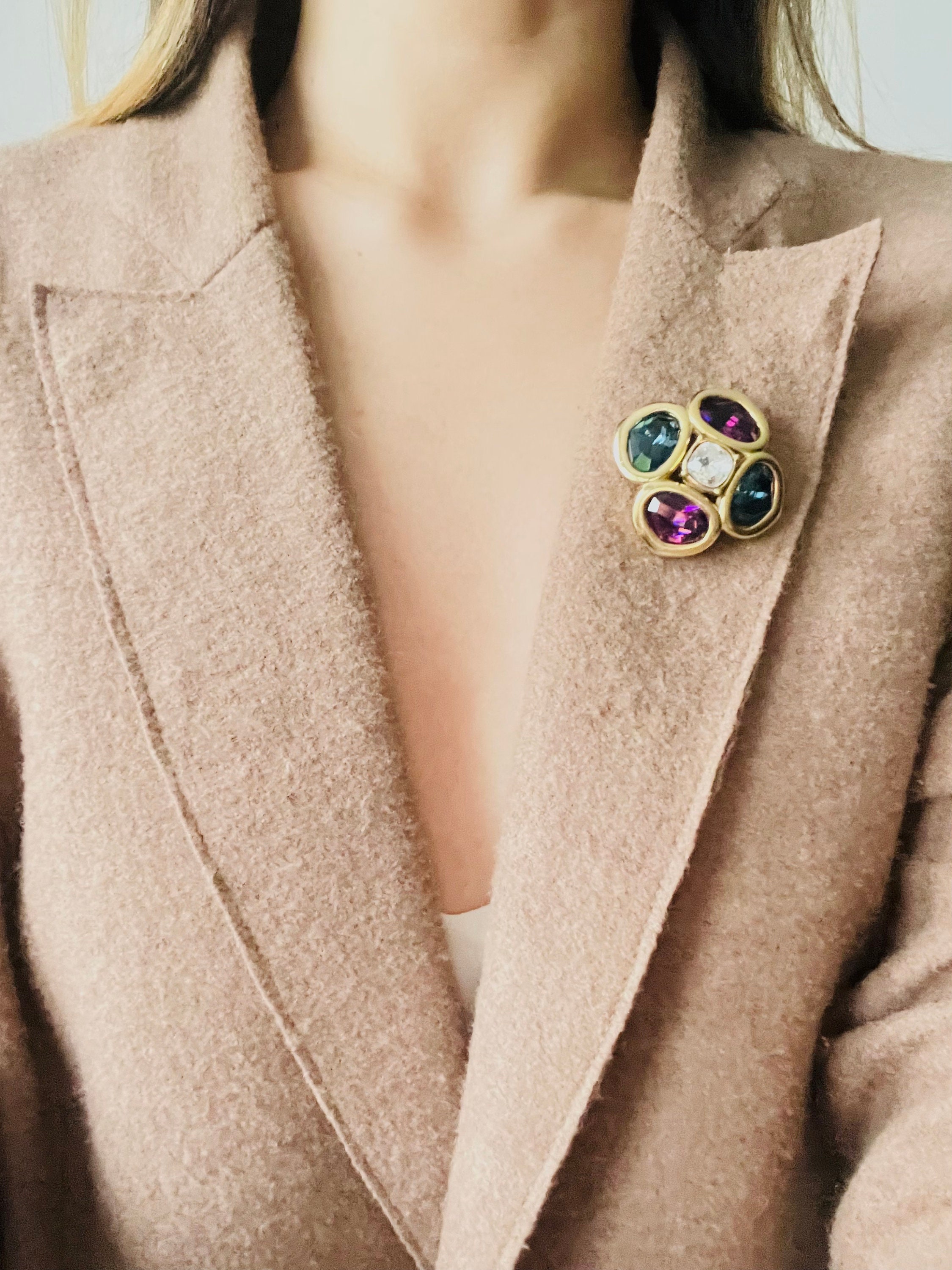 【コーデのアクセントに♡】Dior★CD30 ブローチ コーデのアクセントに♡】Dior☆CD30 ブローチ