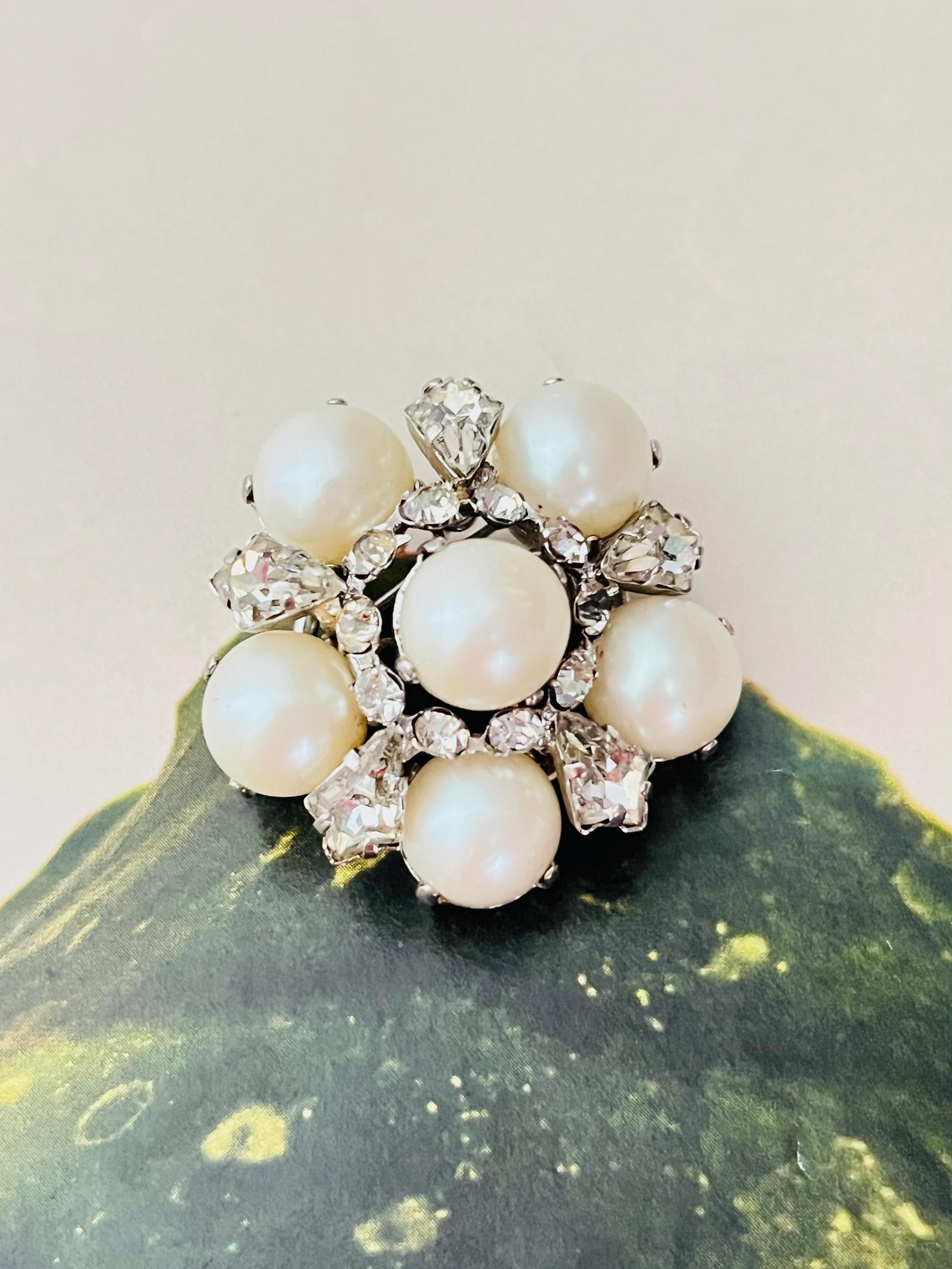 Christian Dior 1965 Vintage White Pearls Crystals Openwork Floral