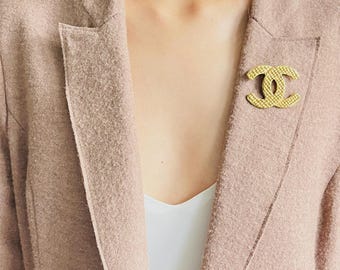 Chanel Vintage 1992 Iconic Coco Logo CC Interlocked Quilted Woven