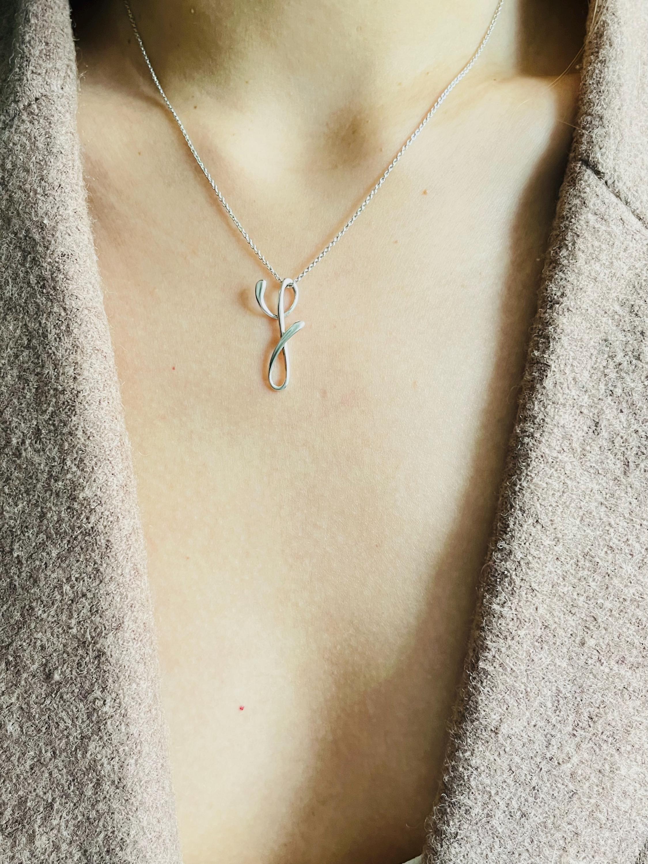 Tiffany & Co. イニシャルY ネックレス シルバー Tiffany & Co Vintage Elsa Peretti Alphabet Initial Y Pendant