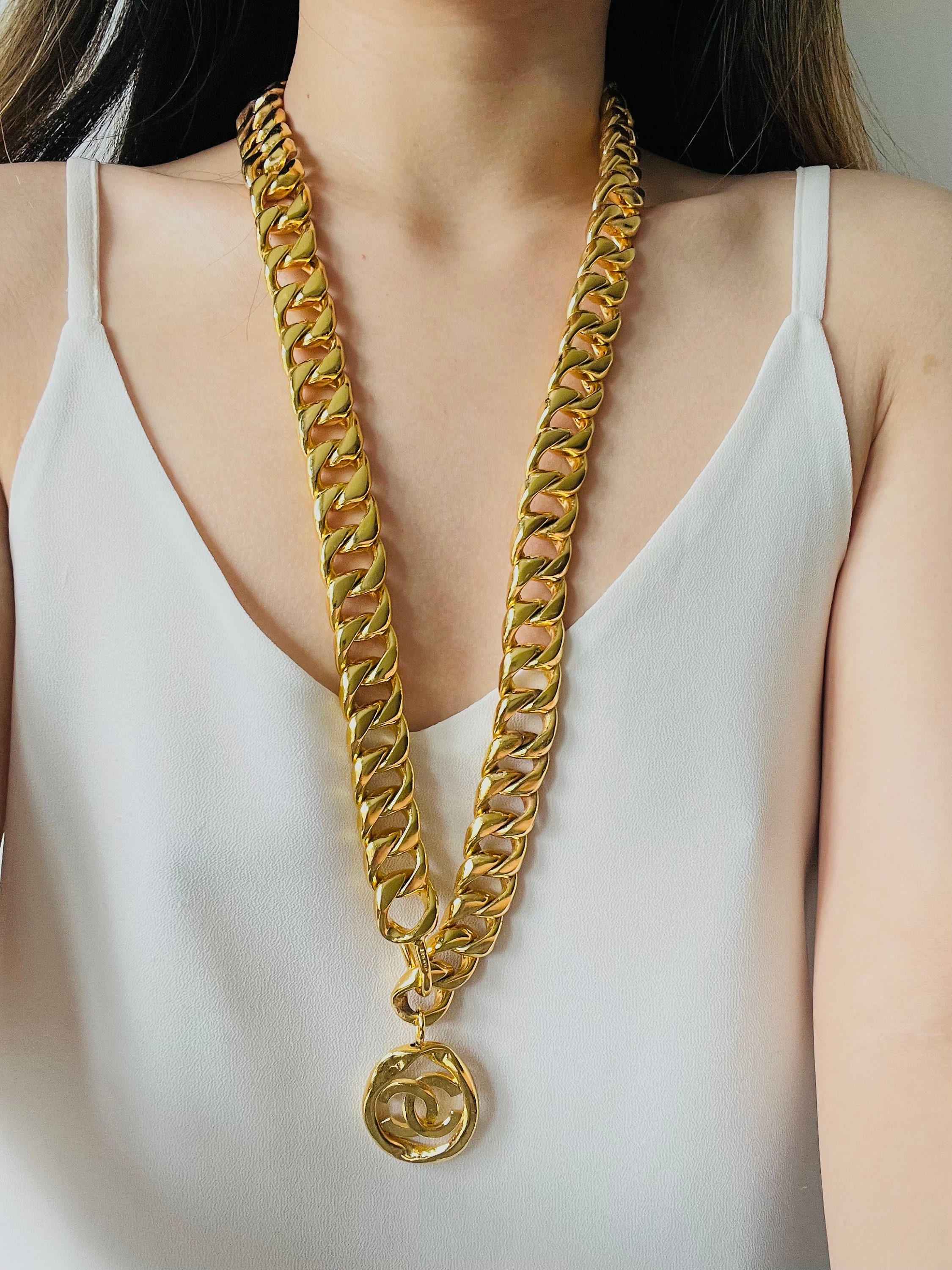 Carolee Vintage Eagle Coin Statement Belt Gold Chain Heavy Chunky 10\