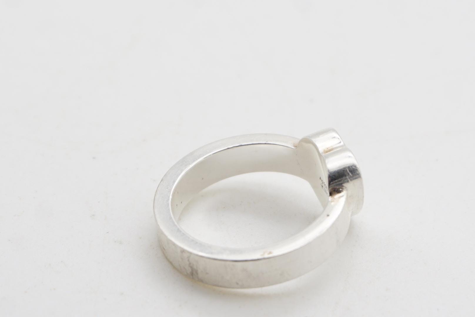 Gucci Vintage Iconic Logo Trademark Heart Lover Pendant Ring