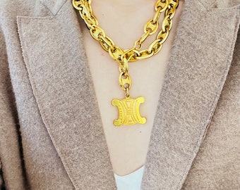 Celine Vintage Unisex Triumph Pendant Iconic Logo Chain Interlock Belt Necklace Celine Vintage Unisex Triumph Pendant Iconic Logo Chain  main image 2