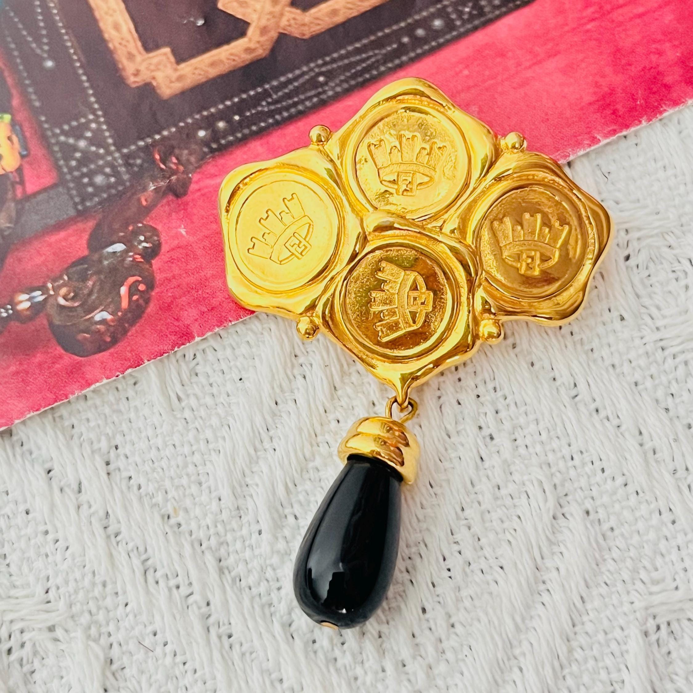 Fendi Vintage Fendista Logo F Four Crest Insignia Crown Black Tear