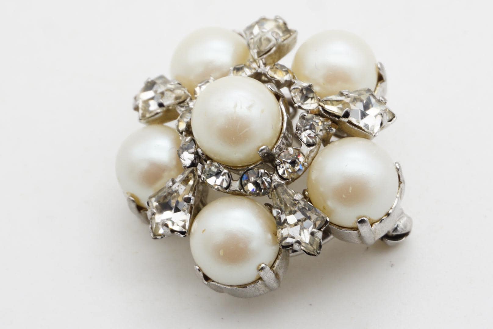 Christian Dior 1965 Vintage White Pearls Crystals Openwork Floral