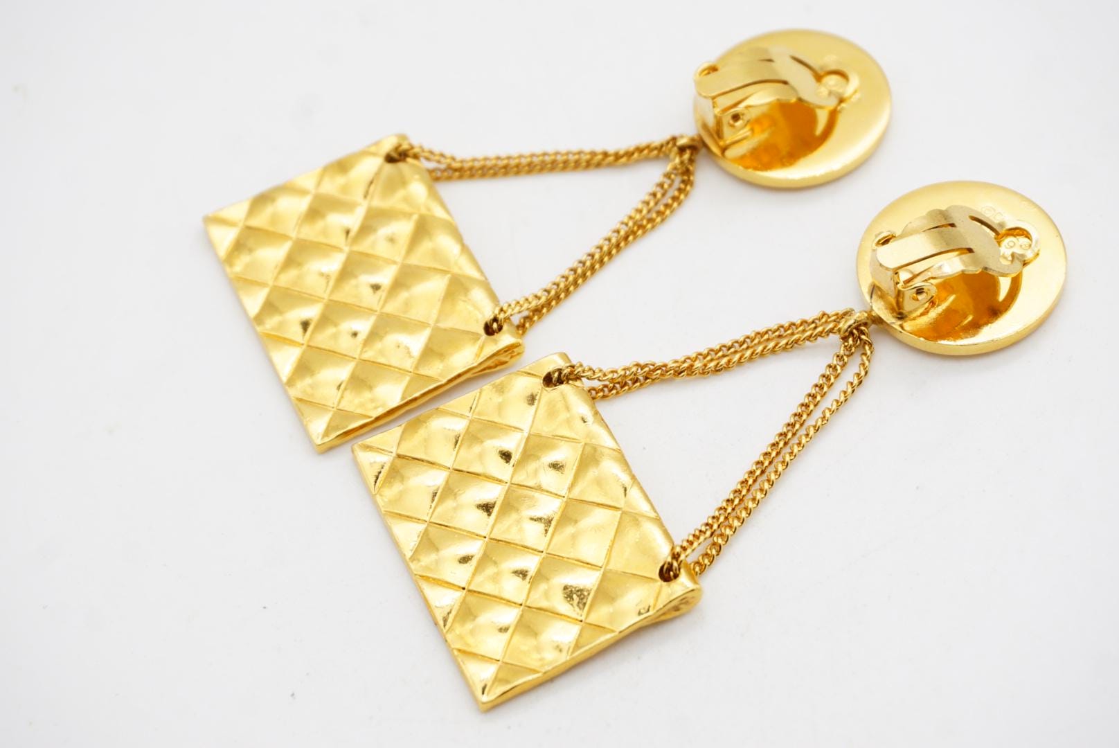 Chanel Vintage 1992 Matelassé Logo CC Coco Quilted Flap Bag Coin 