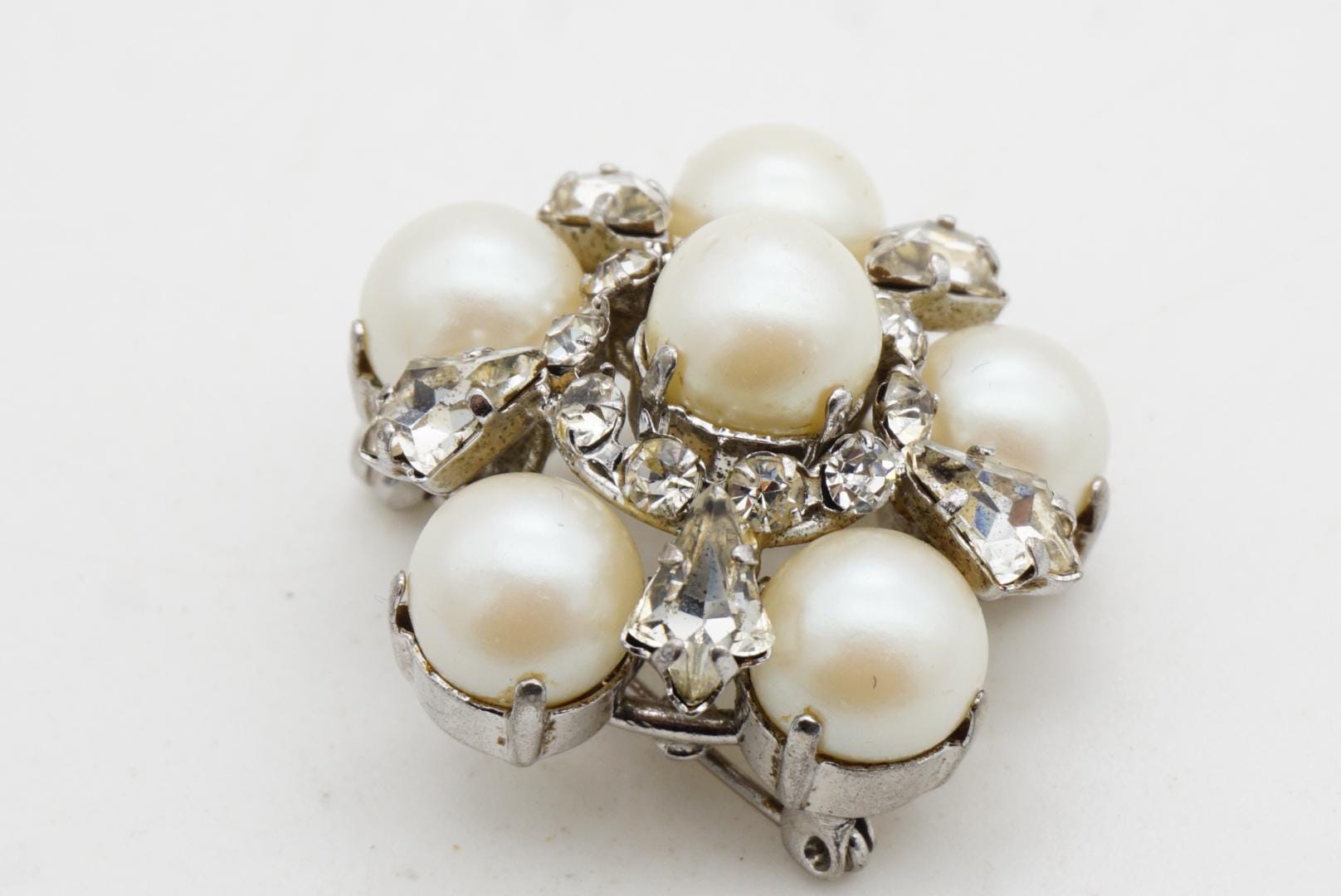 Christian Dior 1965 Vintage White Pearls Crystals Openwork Floral