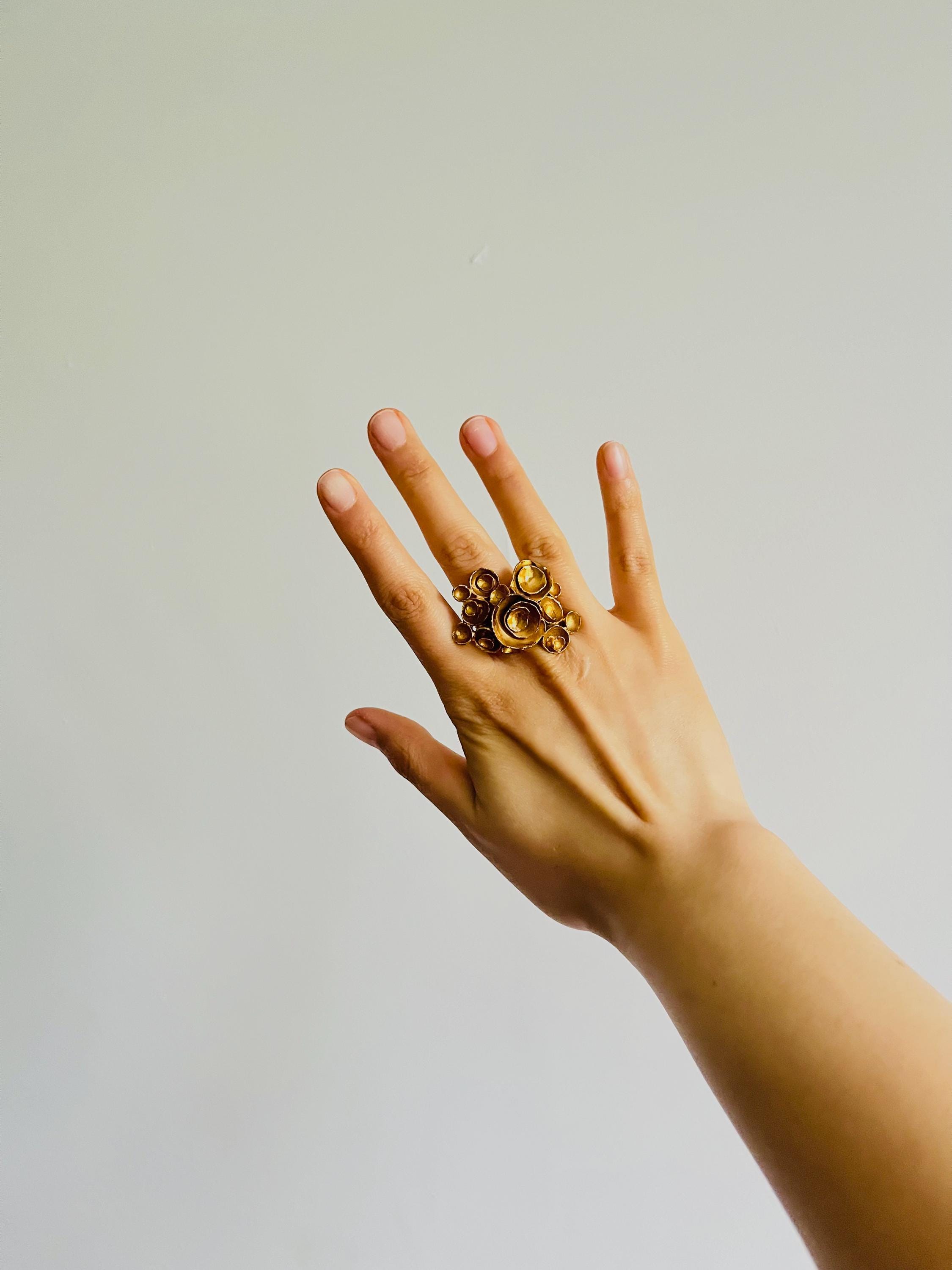 YSL リング Yves Saint Laurent YSL Arty Cluster Swirl Flowers Statement