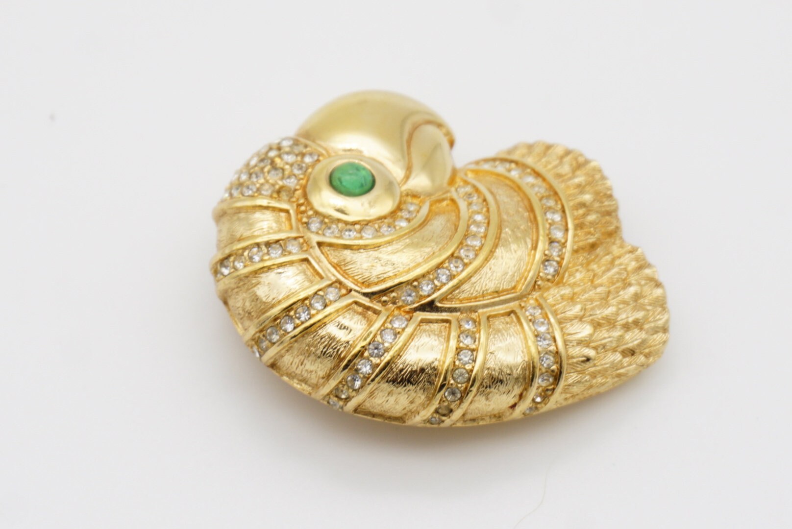 希少　Christian Dior　渦巻き　ブローチ　80s Christian Dior 1980s Vintage Gripoix Emerald Eye Parrot Bird