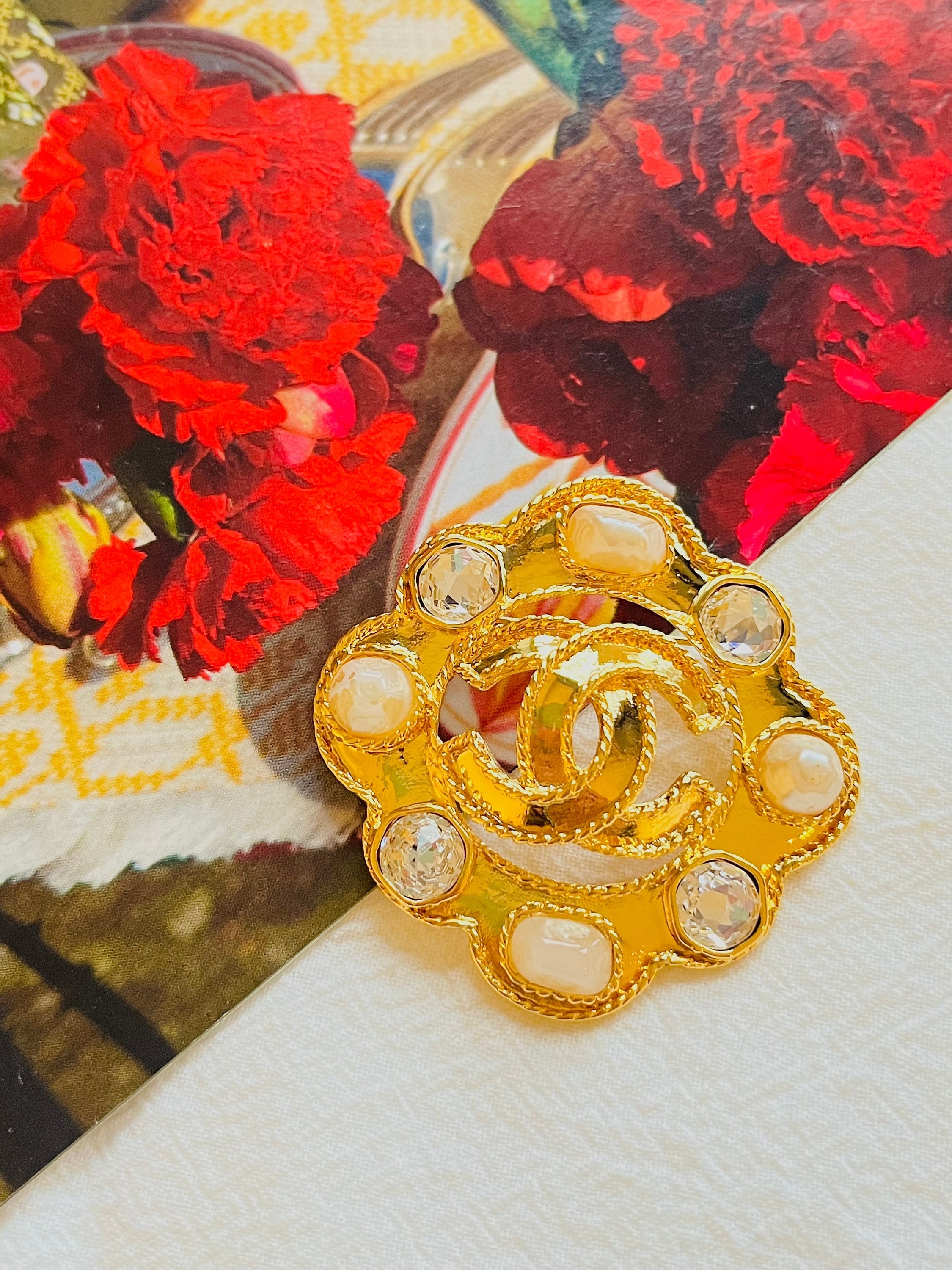Chanel Vintage 1995 Coco Large Gripoix Pink Pearls Crystals