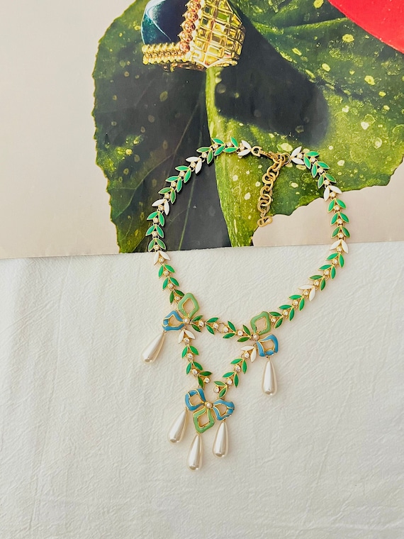 CHRISTIAN DIOR by John Galliano 2001 Green Ribbon Knot CHRISTIAN DIOR by John Galliano 2001 Green Ribbon Knot
