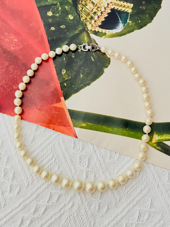 Christian Dior Vintage 1980s Graduated Spherical Beads Pearls Logo