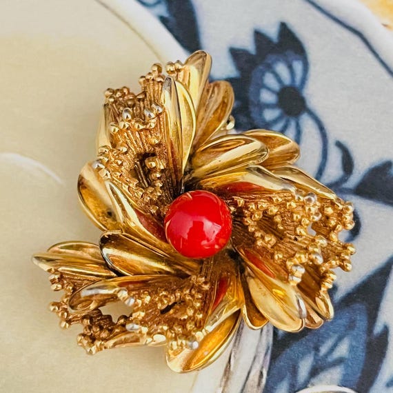 Christian Dior 花形ブローチ ヴィンテージ Vintage Christian Dior