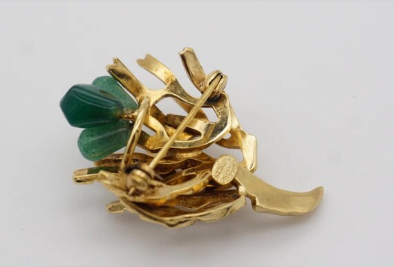 Christian Dior GROSSE 1966 Jade Emerald Stone Openwork Flower Leaf