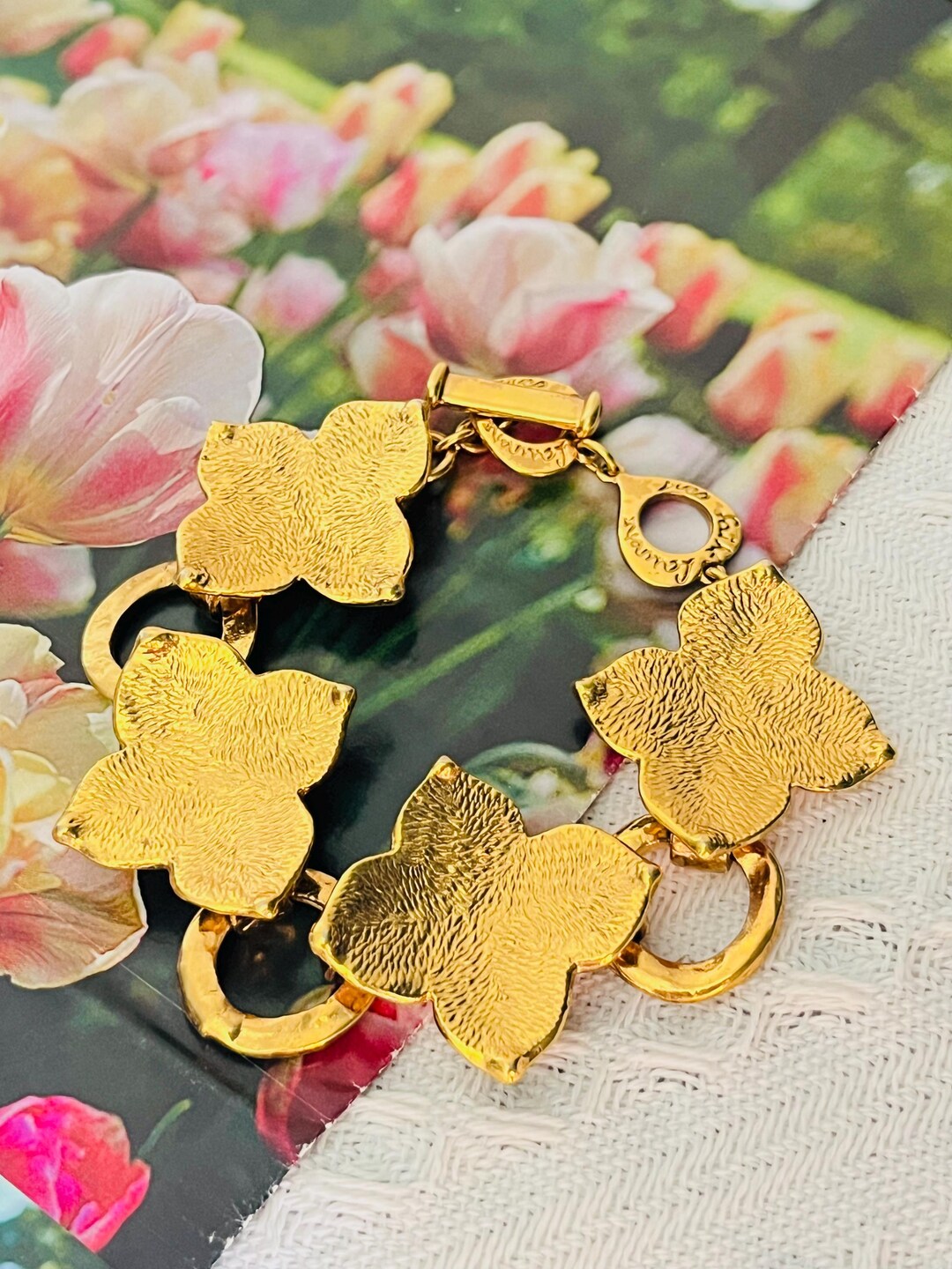 Yves Saint Laurent YSL Vintage Large Four Clover Flower Circle