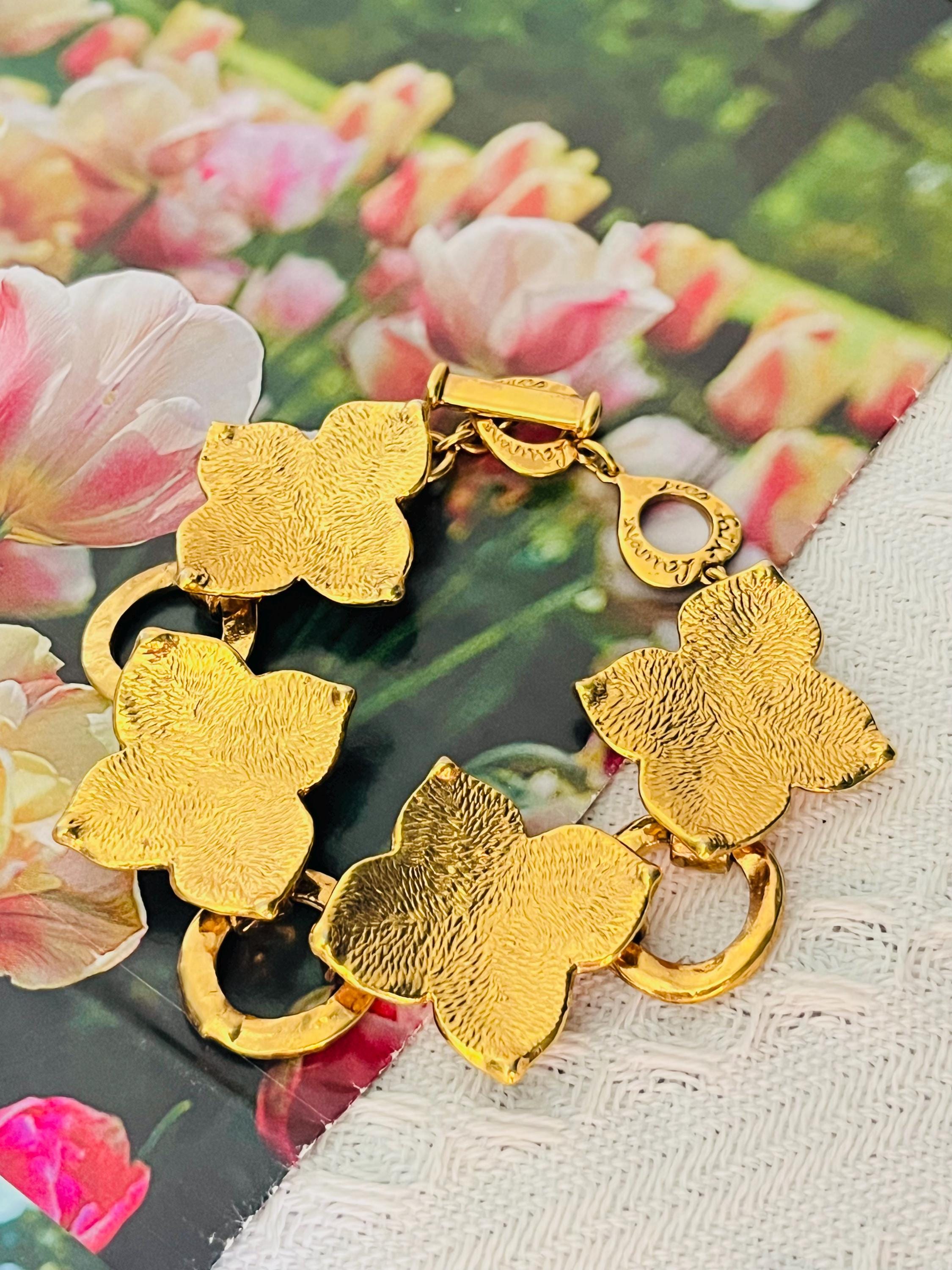 Yves Saint Laurent YSL Vintage Large Four Clover Flower Circle