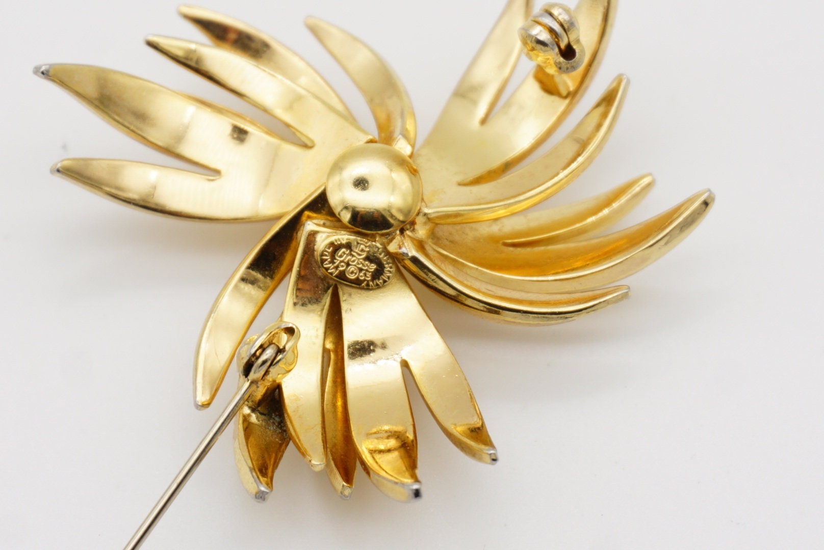 クリスチャンディオールブローチ 1963 Christian Dior Glass Cabochon Cluster Brooch - MRS Couture