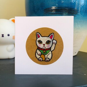 Gato da sorte, cartão pintado à mão, acrílico e tinta.