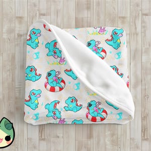 Poke Velveteen Plüsch Decke Totodile / Kuschelige Decke für Geeks Gamer und Anime Fans / Evoli / Videospiele / personalisierte Decke /