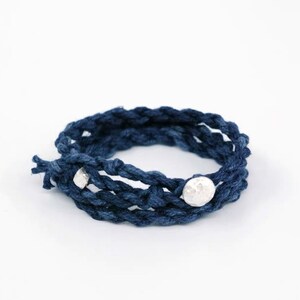 Japanese Handmade Organic Plant Dye Silver Buckle Three Loops Woven Bracelet Ramie Indigo Dye Tie Dye 50cm Unisex Thin Edition Indigo Blue