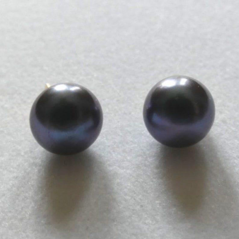 Earrings Natural Pearls of Sumbawa Metal Blue Color Gold 18 Carats 18K Gold Stems and Strollers Made in France