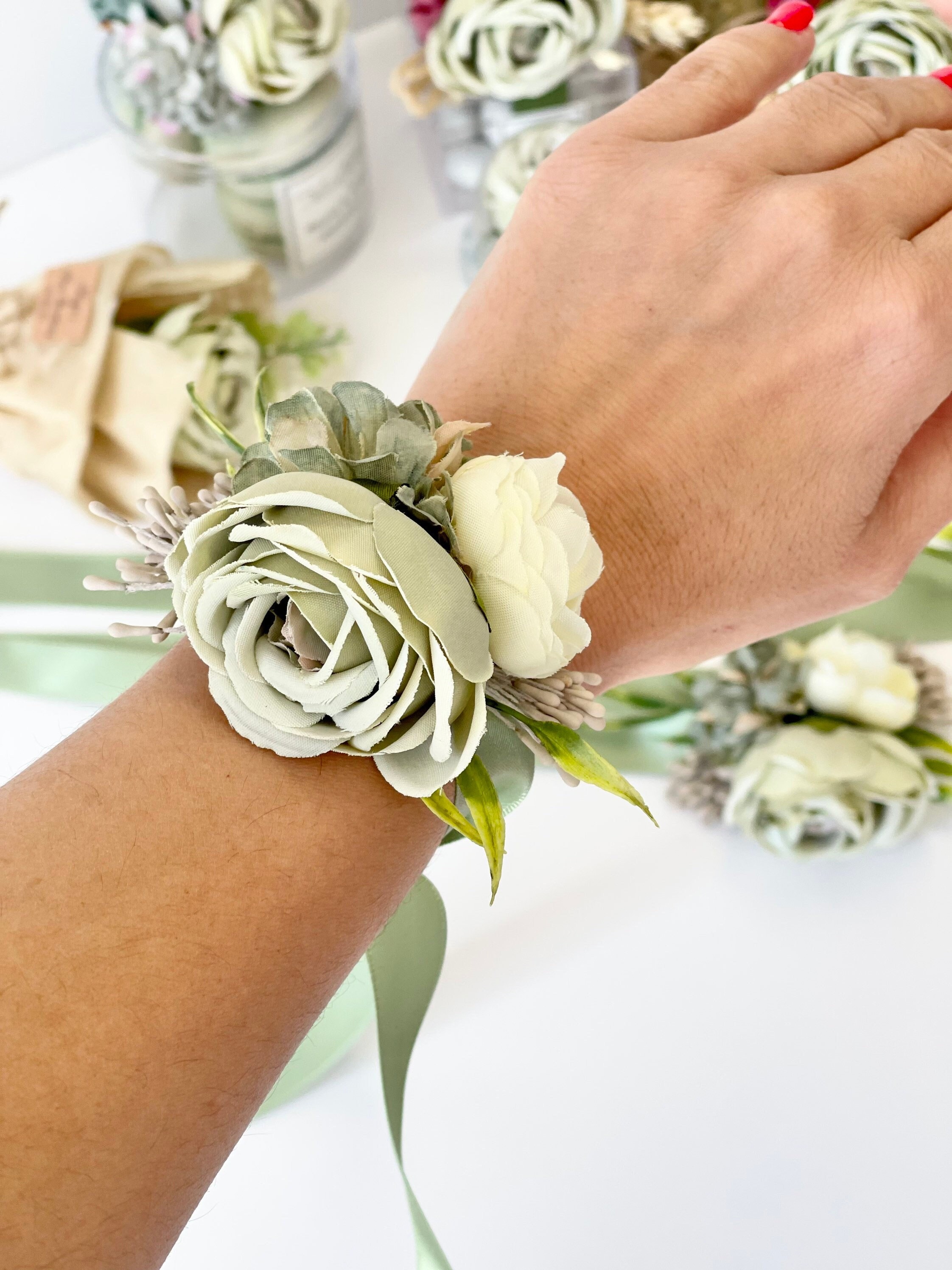 corsage to match emerald green dress Dark Green Bell Sleeve Rib Sweater main image 1