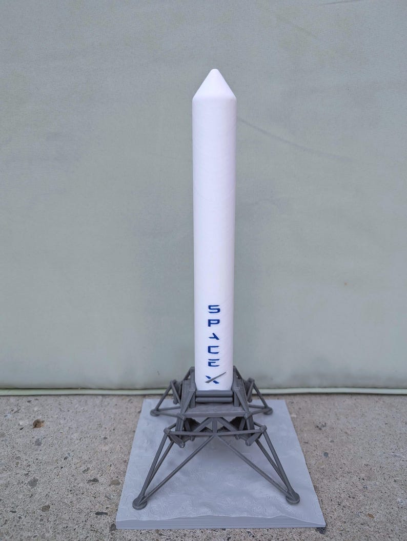 Rectangular Rocket Spacex Grasshopper Rocket Detailed Model 12