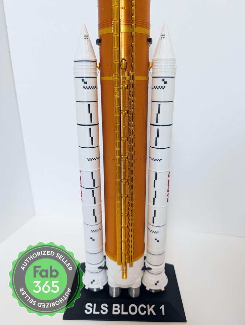 NASA SLS Artemis Space Launch System Block 1, Detailed Model 1:144 ...