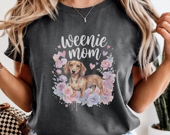 Comfort Colors Floral Dachshund Shirt, Wiener Dog Tshirt, Gift for Dachshund Mom Shirt, Dachshund Mama Gift, Weenie Dog Owner Tee