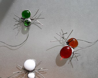 Spiders for the Christmas tree or Halloween sun catchers Free shipping