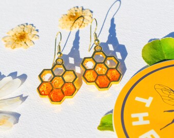 Pendientes grandes de peine de miel / salvar a las abejas / joyería de miel / joyería de abeja / pendientes de abeja / collar de abeja / joyería de abeja de miel / regalos de cumpleaños /