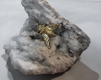 Gold Bee Pin