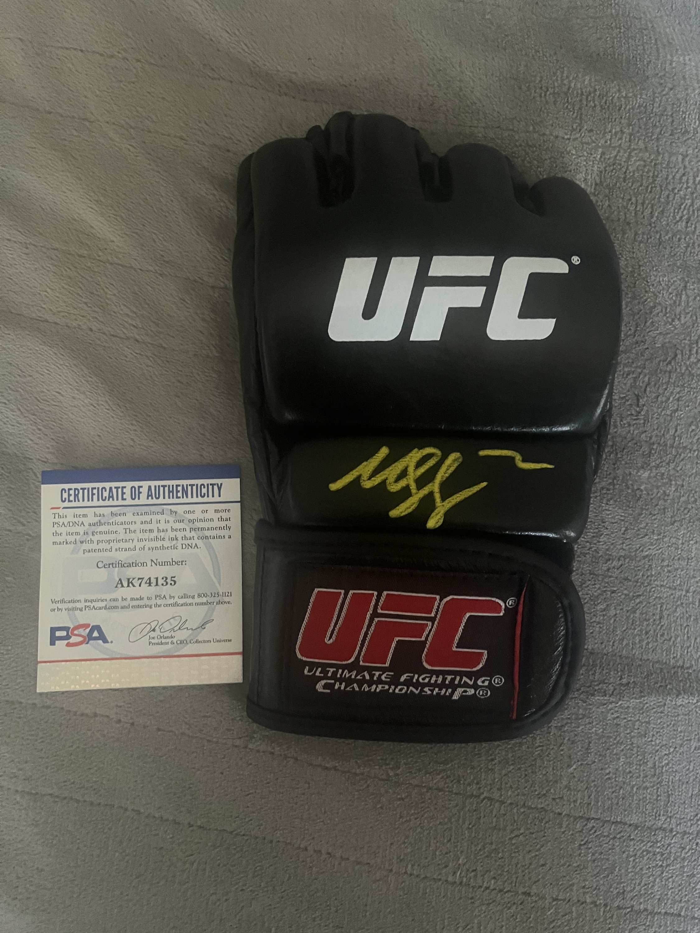 Khamzat Chimaev Autographed Signed UFC Glove PSA Witness COA 