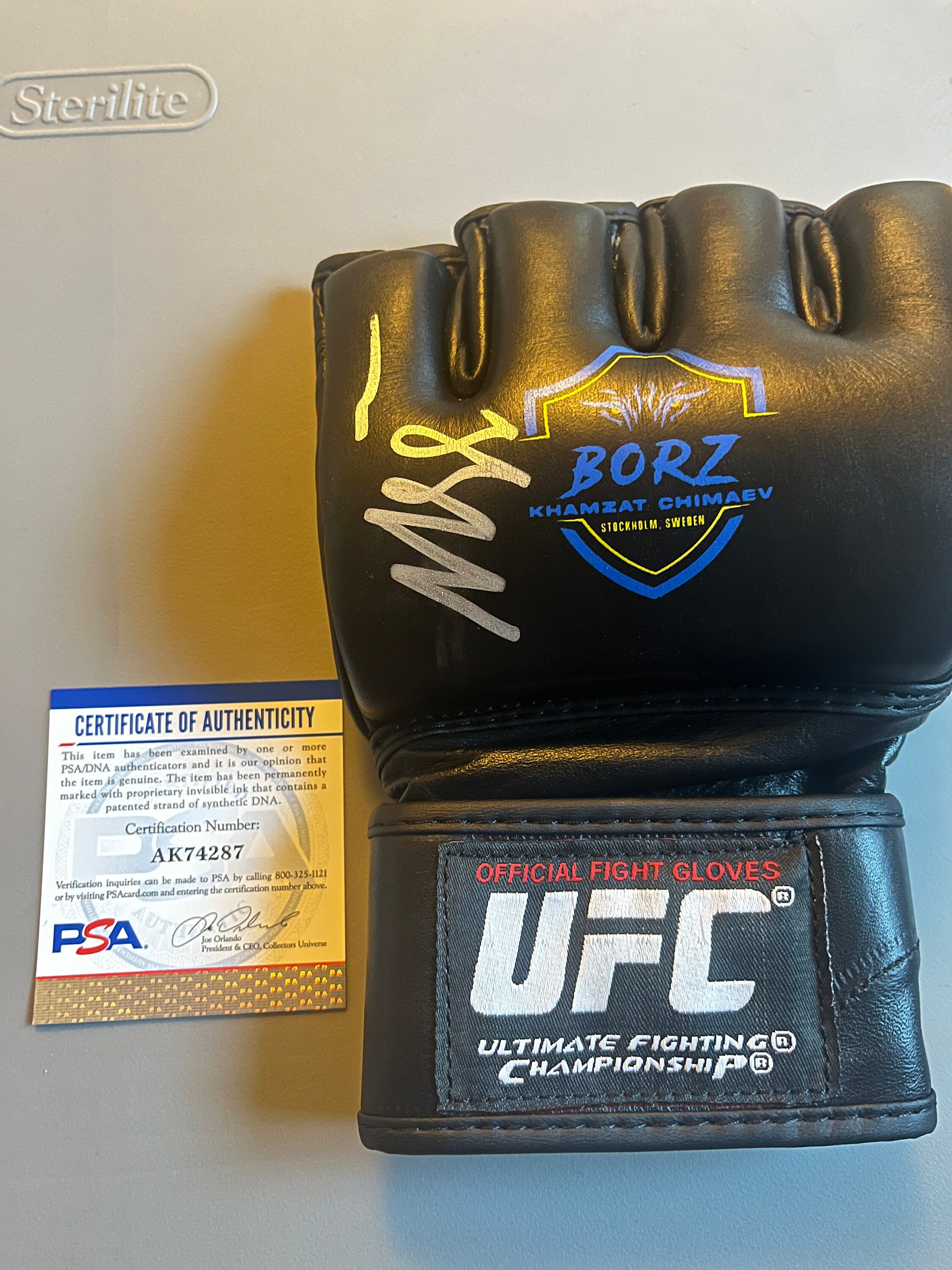 Psa Dna Authentication Khamzat Chimaev Signed UFC MMA Black Glove