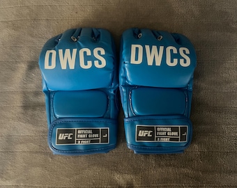 UFC ブラック レプリカグローブ ペア 新品 - Etsy 日本